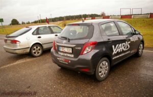 yaris8