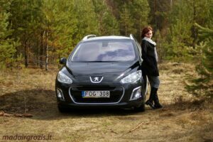 peugeot_3083
