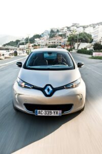 Renault_44611_global_en (Small)