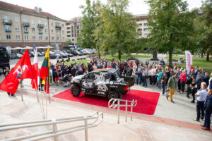 General Financing team Pitlane pristate visiska nauja Dakaro bolida