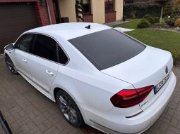 Volkswagen Passat 2015 full