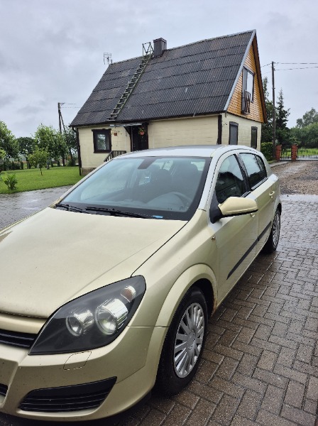 Opel (Astra) 2004