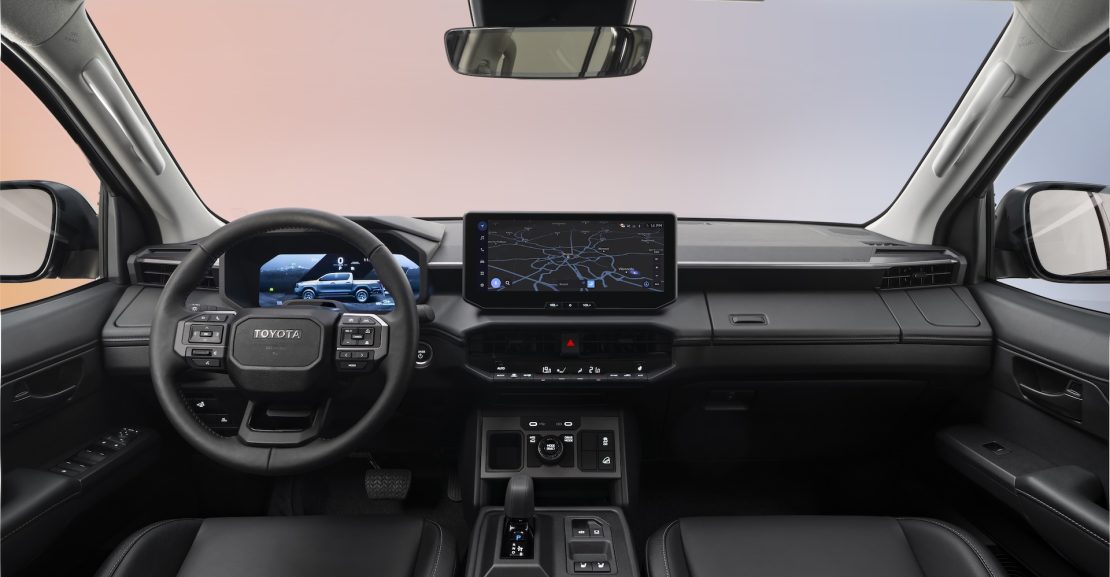 Toyota Hilux BEV 4