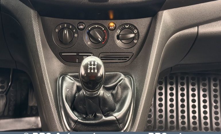 Ford Tourneo Connect 1.5 TDCi 2016 full