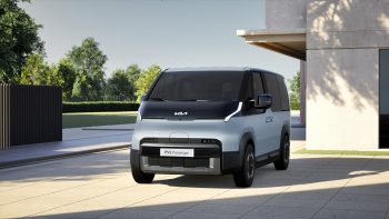 Keleivinis elektromobilis Kia PV5 (Gamintojo nuotr.)