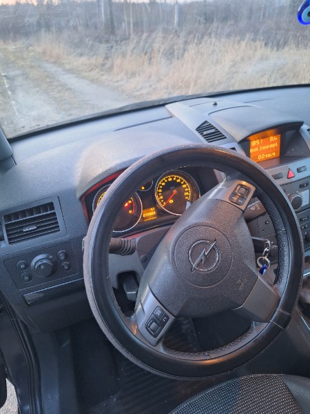 Opel Zafira 2006