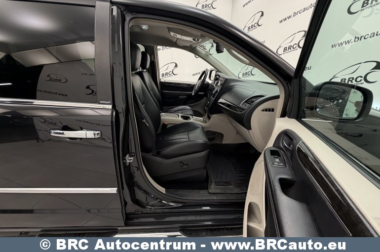 Lancia Voyager 2.8 CRD Silver Automatas 2013