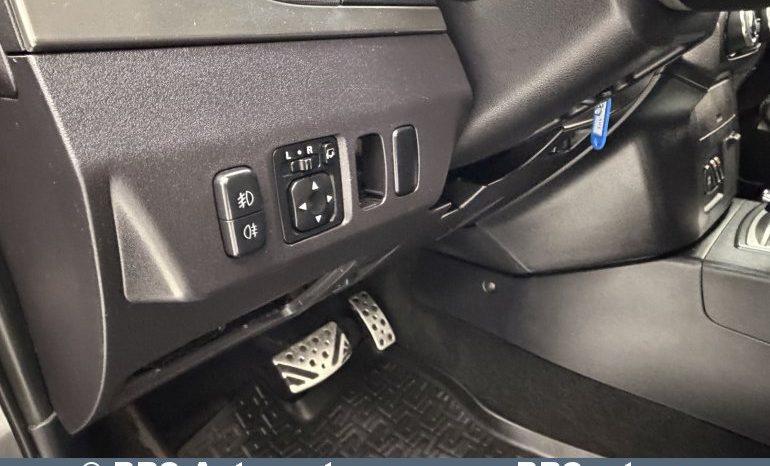 Mitsubishi Pajero 3.2 DI-D Automatas 2011 full
