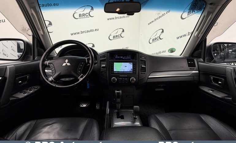 Mitsubishi Pajero 3.2 DI-D Automatas 2011 full