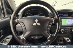 Mitsubishi Pajero 3.2 DI-D Automatas 2011 full