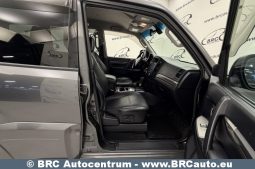 Mitsubishi Pajero 3.2 DI-D Automatas 2011 full