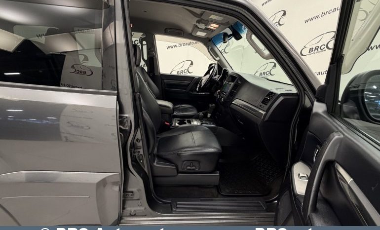 Mitsubishi Pajero 3.2 DI-D Automatas 2011 full