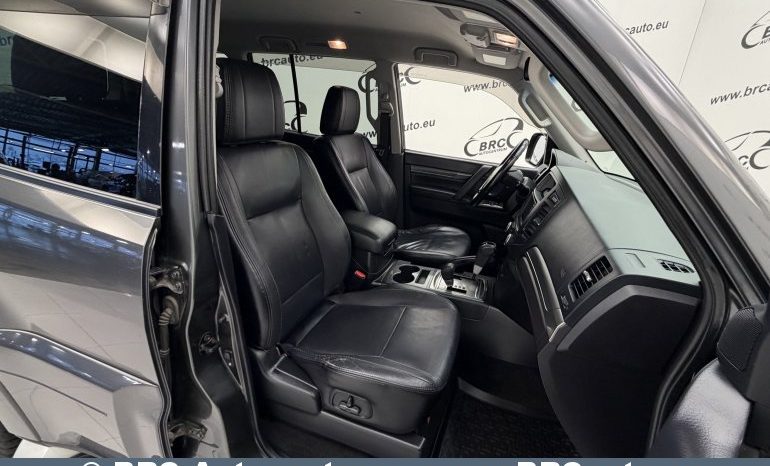 Mitsubishi Pajero 3.2 DI-D Automatas 2011 full