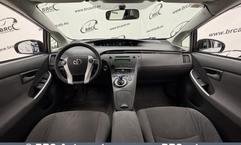 Toyota Prius Hybrid B/D Automatas 2012 full