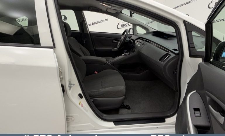 Toyota Prius Hybrid B/D Automatas 2012 full