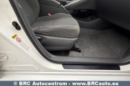 Toyota Prius Hybrid B/D Automatas 2012 full