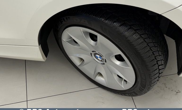 BMW 116 d 2010 full