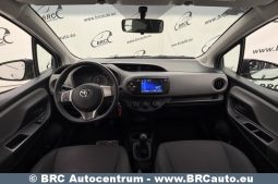 Toyota Yaris 1.0 VVT-i 2015 full