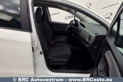 Toyota Yaris 1.0 VVT-i 2015 full