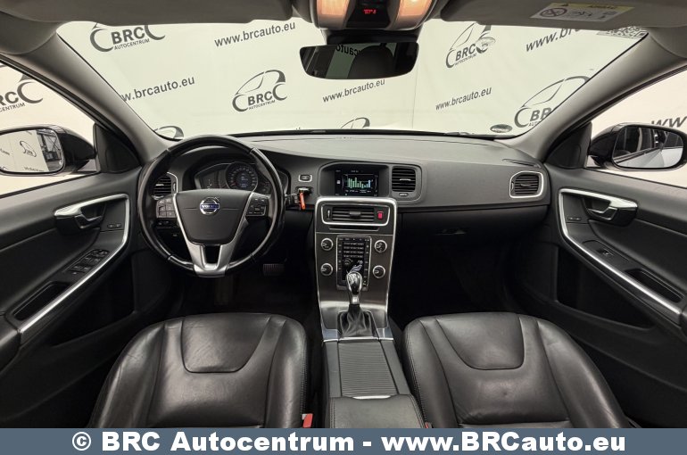 Volvo V60 Cross Country D3 Automatas 2016