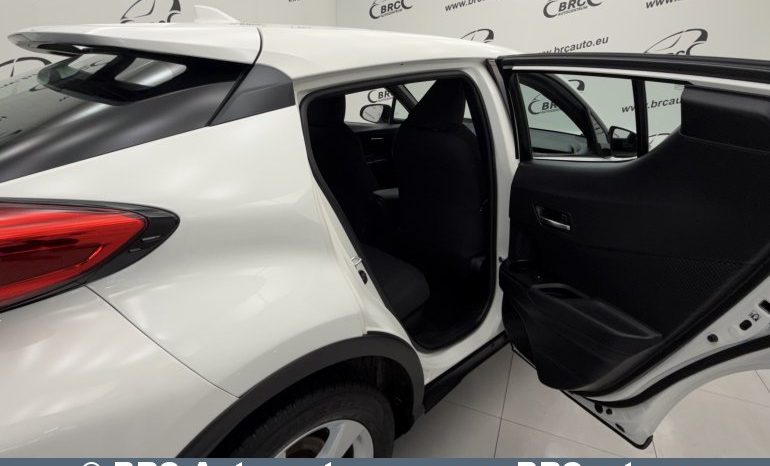 Toyota C-HR 1.8 Hybrid Automatas 2017 full