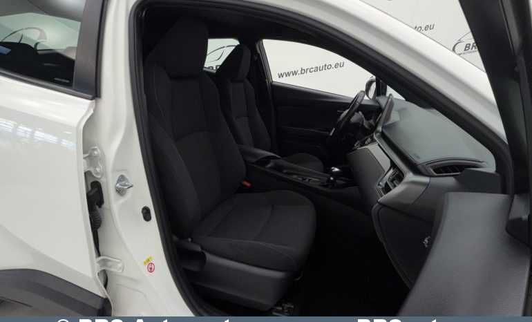Toyota C-HR 1.8 Hybrid Automatas 2017 full