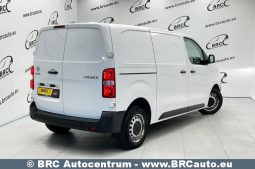 Toyota Proace 2.0 D-4D Panel Van Medium Single 2021 full