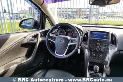 Opel Astra 1.7 CDTI 2010 full