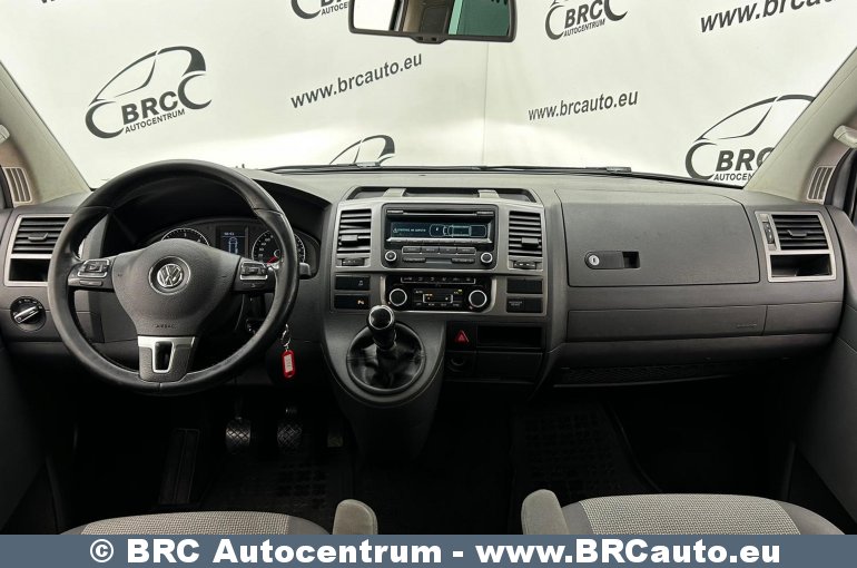 Volkswagen Caravelle 2.0 TDI 2015