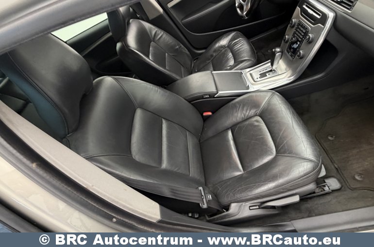 Volvo V70 D3 Automatas 2012