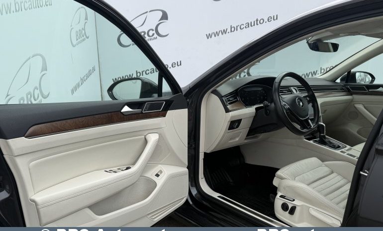 Volkswagen Passat 2.0 TDI DSG Variant Automatas 2019 full