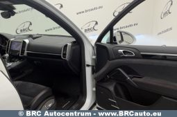 Porsche Cayenne GTS Automatas 2017 full