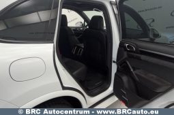 Porsche Cayenne GTS Automatas 2017 full