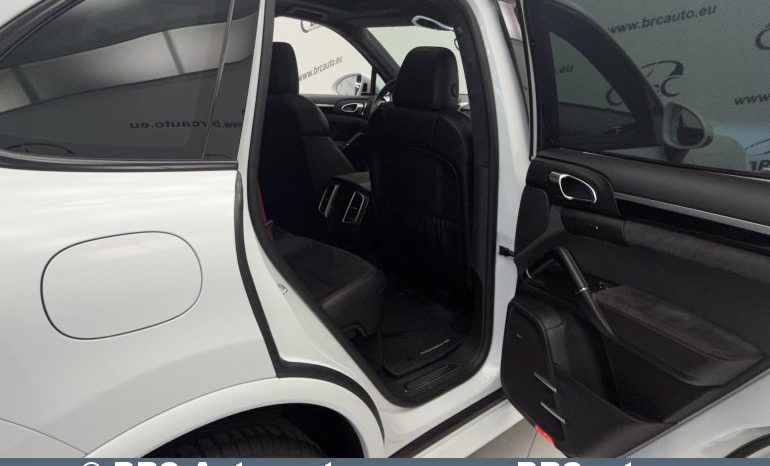 Porsche Cayenne GTS Automatas 2017 full