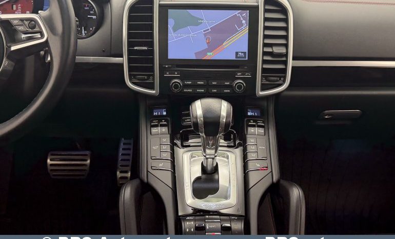 Porsche Cayenne GTS Automatas 2017 full