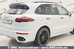 Porsche Cayenne GTS Automatas 2017 full