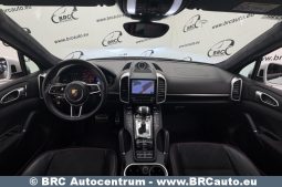 Porsche Cayenne GTS Automatas 2017 full