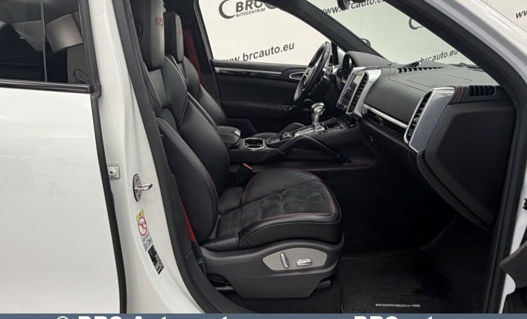 Porsche Cayenne GTS Automatas 2017 full