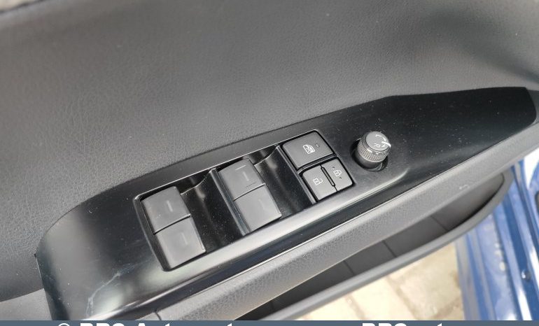 Toyota Camry 2.5 Hybrid Automatas 2025 full