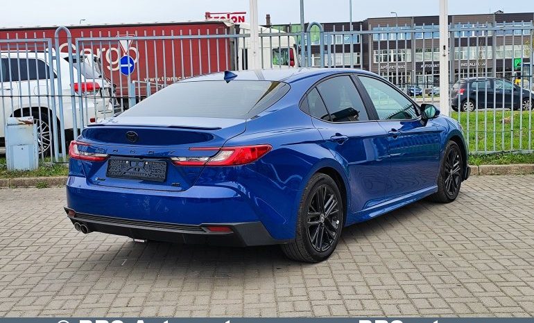 Toyota Camry 2.5 Hybrid Automatas 2025 full