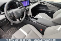 Toyota Camry 2.5 Hybrid Automatas 2025 full