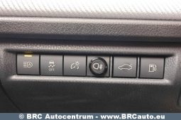 Toyota Camry 2.5 Hybrid Automatas 2025 full