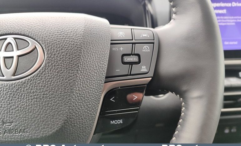 Toyota Camry 2.5 Hybrid Automatas 2025 full