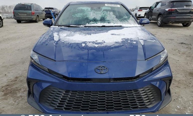 Toyota Camry 2.5 Hybrid Automatas 2025 full