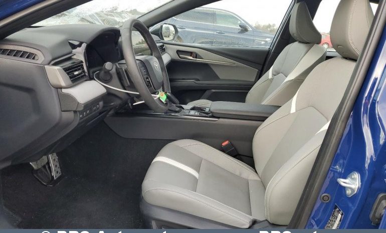 Toyota Camry 2.5 Hybrid Automatas 2025 full