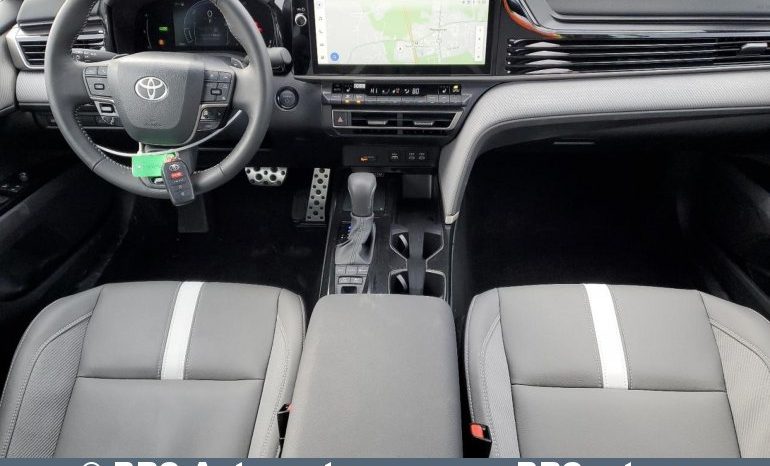 Toyota Camry 2.5 Hybrid Automatas 2025 full