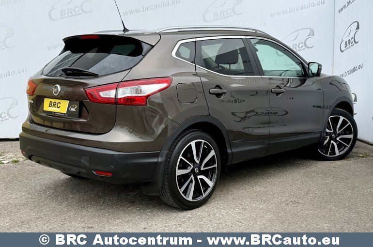Nissan Qashqai 1.2 DiG-T Automatas 2016