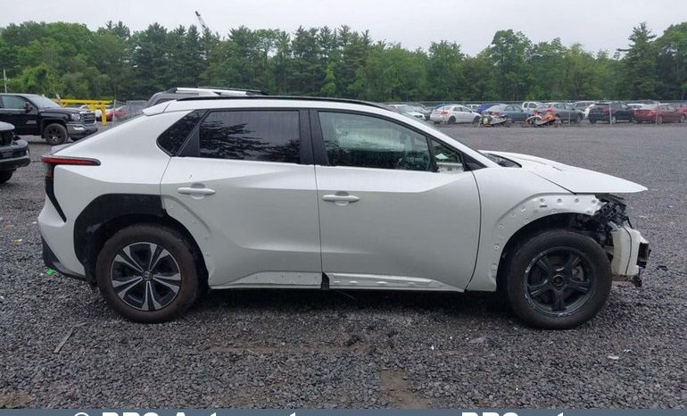 Toyota BZ4X XLE AWD Automatas 2023 full