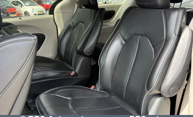 Chrysler Pacifica 3.6 V6 Plug-In Hybrid Limited Automatas 2018 full