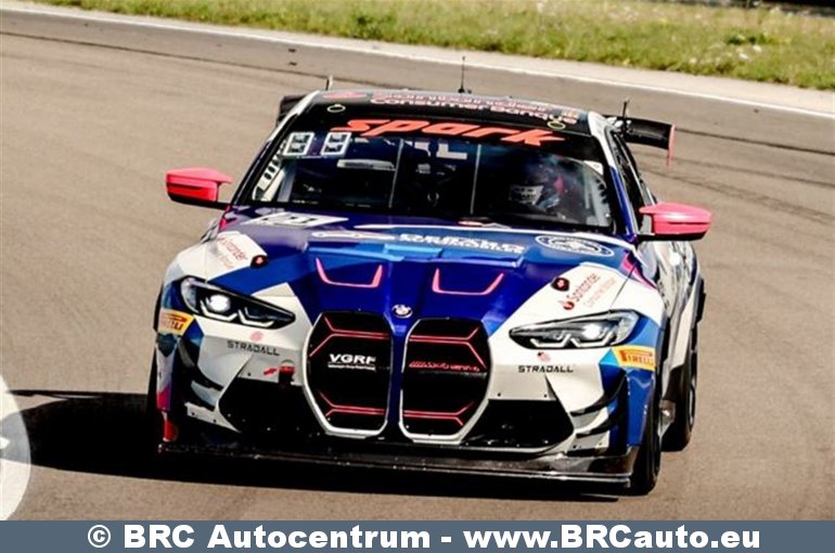 BMW M4 GT4 G82 2022